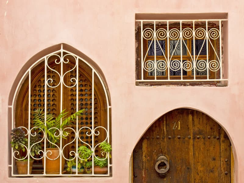 Puertas motorizadas en boiro